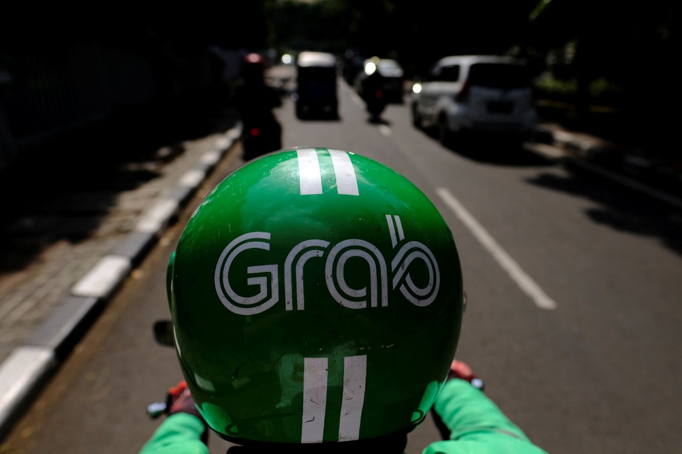 Daily Markup #303: Emtek invests US$375M in Grab Indonesia’s technology unit to boost MSME inclusion; HappyFresh bags US$65M in funding to improve user experience; Arcstone on building talent for digital manufacturing